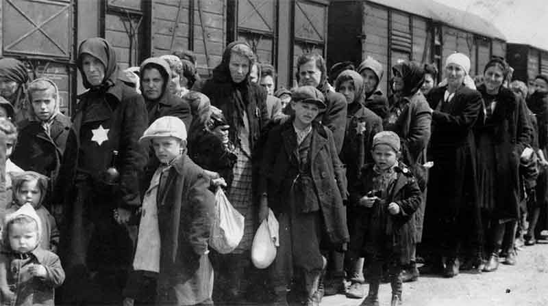 arrival of jews in birkenau auschwitz for the selction