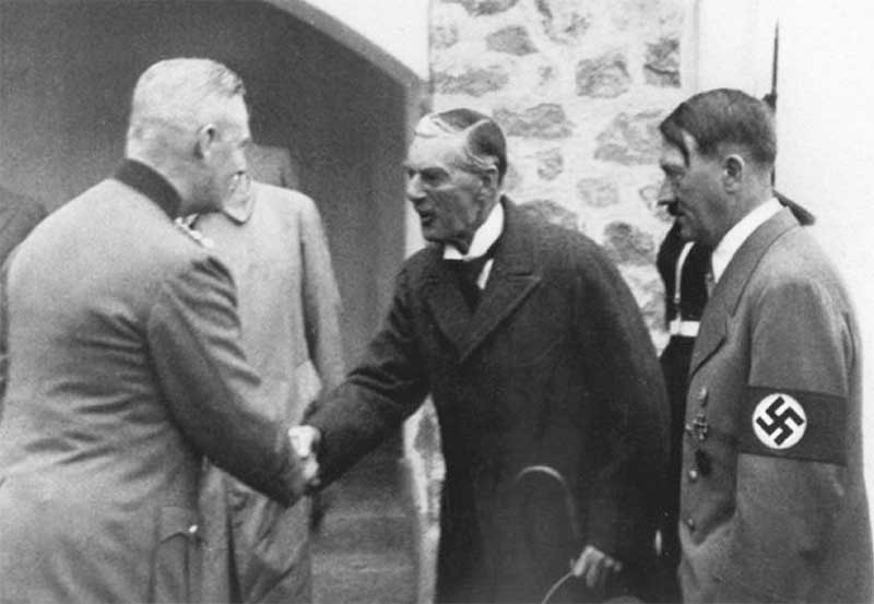 neville chamberlain berghof hitler 1938